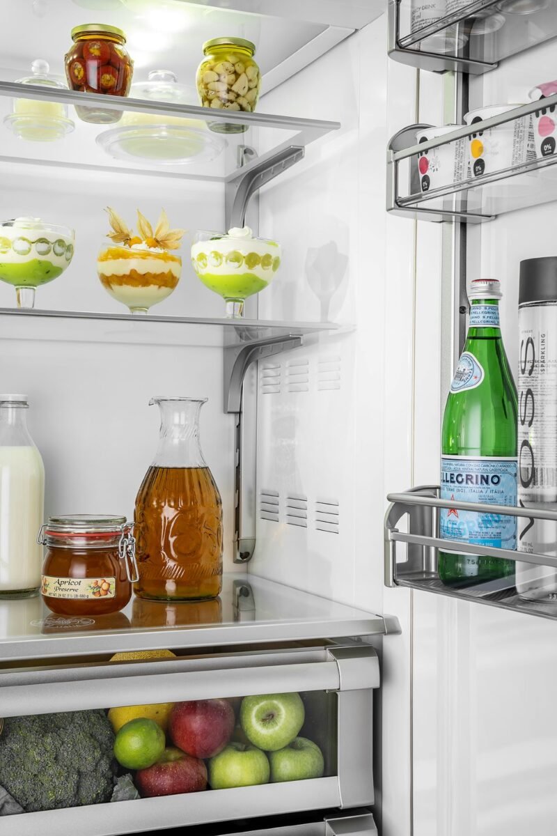 refrigreadores_bertazzini_-_cortina_de_ar_frio_lateral_site_8_1_3_1 Refrigerador Bertazzoni Professional REF755BBRXTT